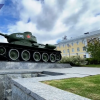Легендарному танку-памятнику Т-34 в Кремле вернули настоящий боевой номер
